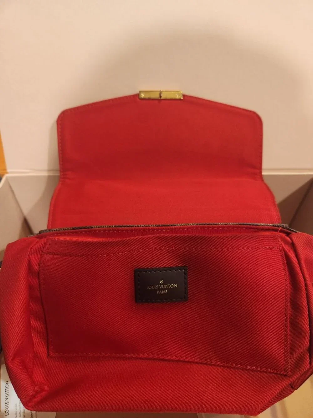 Authentic Louis Vuitton purse